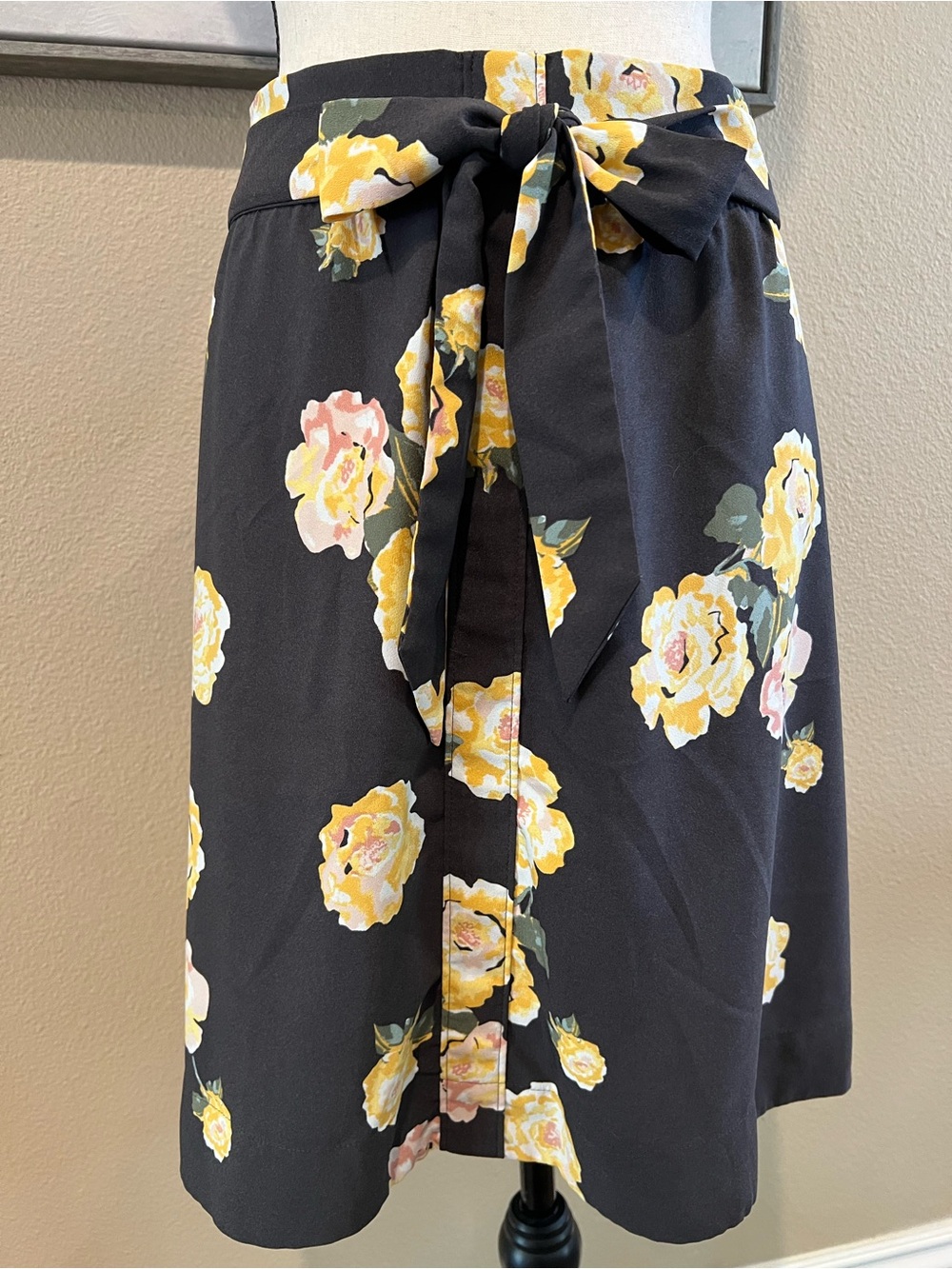 LOFT Gray Midi Skirt with Yellow and Pink Floral Print and Tie Waist